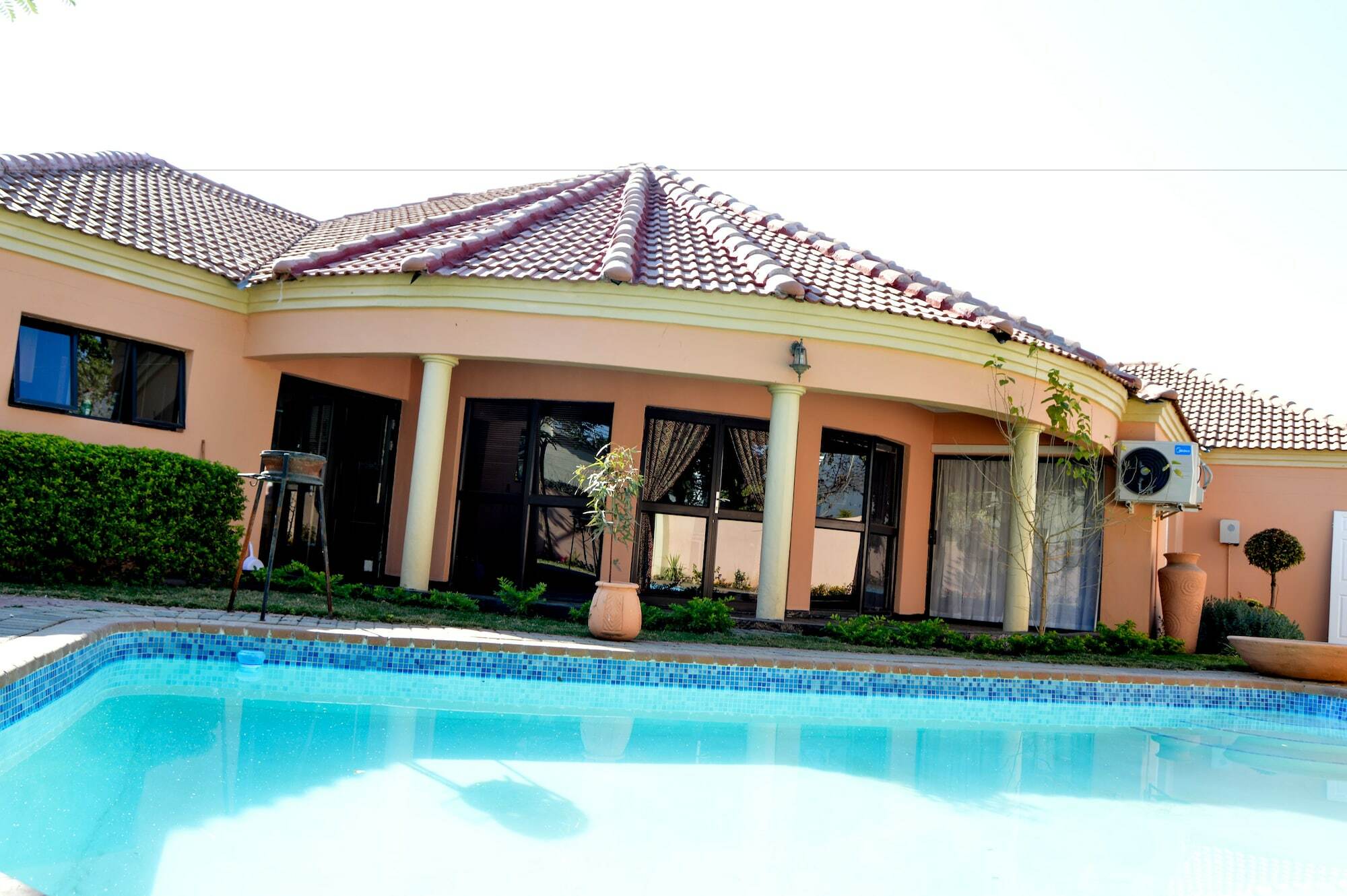 Golden Door Villa Gaborone Exterior foto